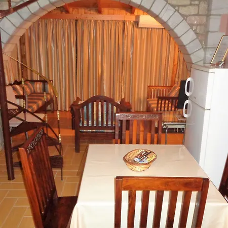 Gospodarstwo wiejskie Menina Farm Kalamata Countryside