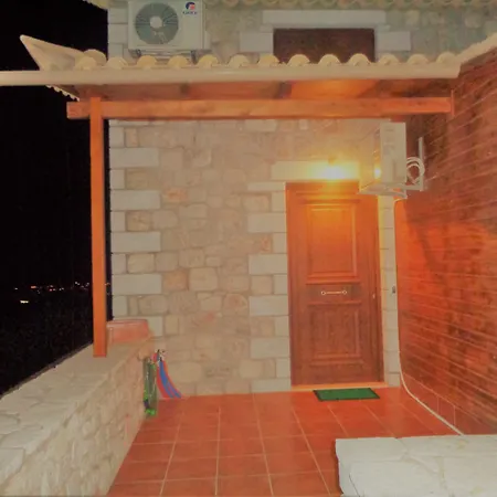 Gospodarstwo wiejskie Menina Farm Kalamata Countryside *