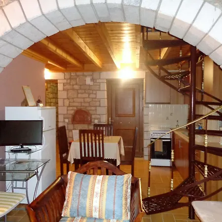 Menina Farm Kalamata Countryside Casa di campagna Perivolákia