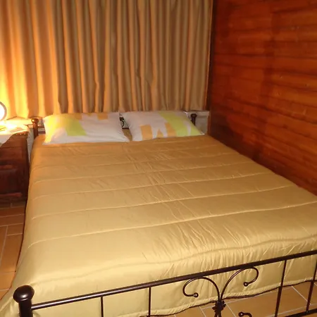 Menina Farm Kalamata Countryside Lantställe Perivolákia