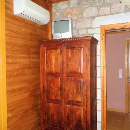 Menina Farm Kalamata Countryside Casa di campagna Perivolákia