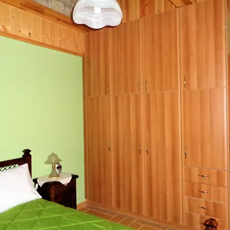 Menina Farm Kalamata Countryside Perivolákia