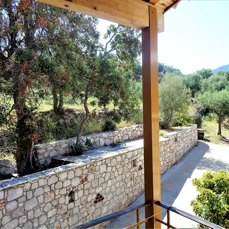 Menina Farm Kalamata Countryside * Perivolákia