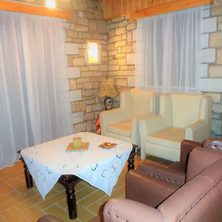 Menina Farm Kalamata Countryside *