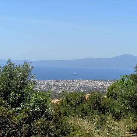 Menina Farm Kalamata Countryside Εξοχικό σπίτι