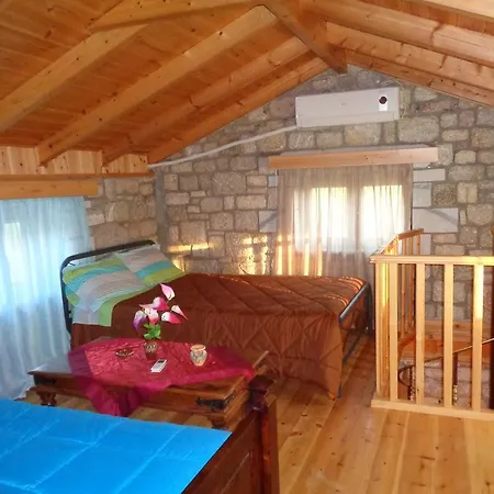 Menina Farm Kalamata Countryside Εξοχικό σπίτι