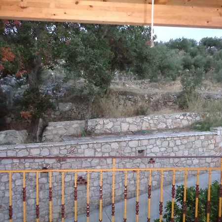 Εξοχικό σπίτι Menina Farm Kalamata Countryside
