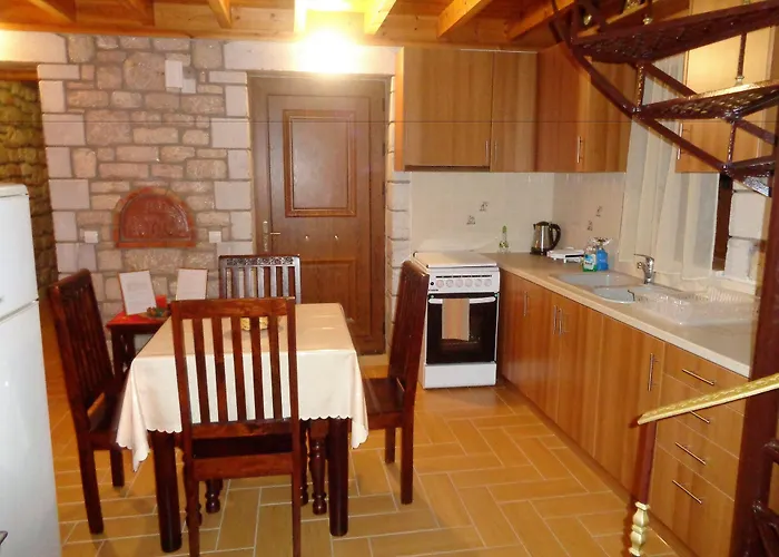 Menina Farm Kalamata Countryside *