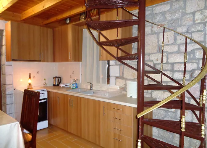 Menina Farm Kalamata Countryside Perivolákia