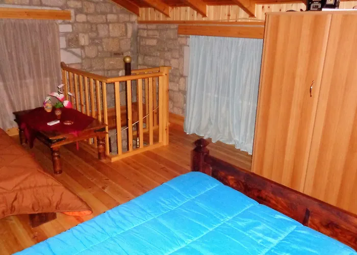 Menina Farm Kalamata Countryside בית כפרי Perivolákia