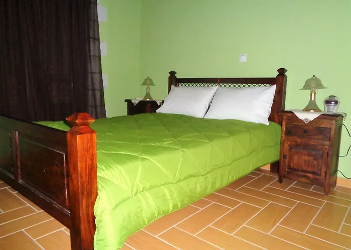 Menina Farm Kalamata Countryside בית כפרי