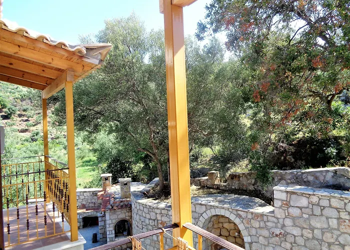 Menina Farm Kalamata Countryside Perivolákia